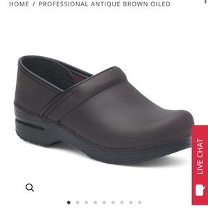 DANSKO dark brown oil slicked clogs 39/8.5-9